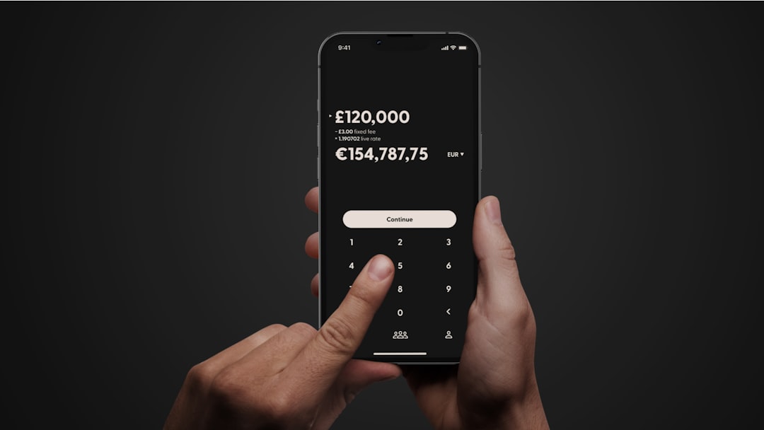 Monobank 2026: тарифи, кредитка, кешбек, ФОП — варто відкривати?