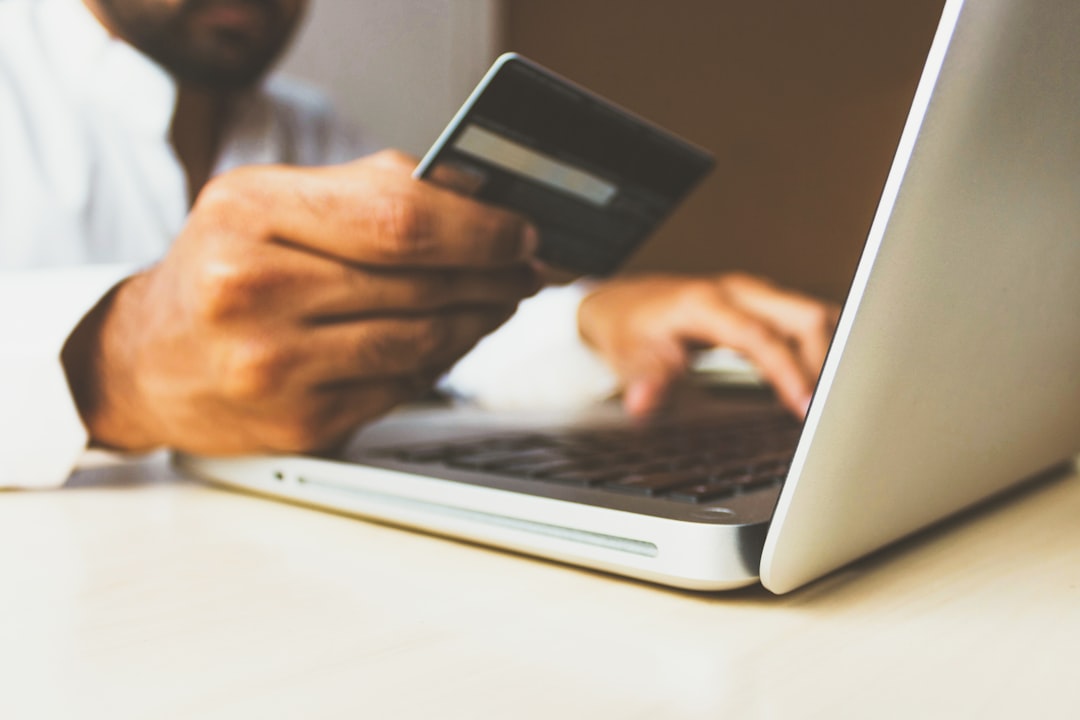 Payoneer в Україні 2026: реєстрація, виплати з Amazon, Etsy, Upwork